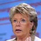 552744-la-vice-presidente-de-la-commission-europeenne-chargee-de-la-justice-viviane-reding-le-17-septembre-.jpg